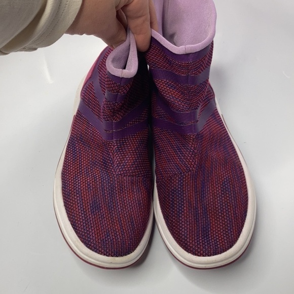 Lands’ End Action pull on boots size 6 youth - Picture 4 of 10